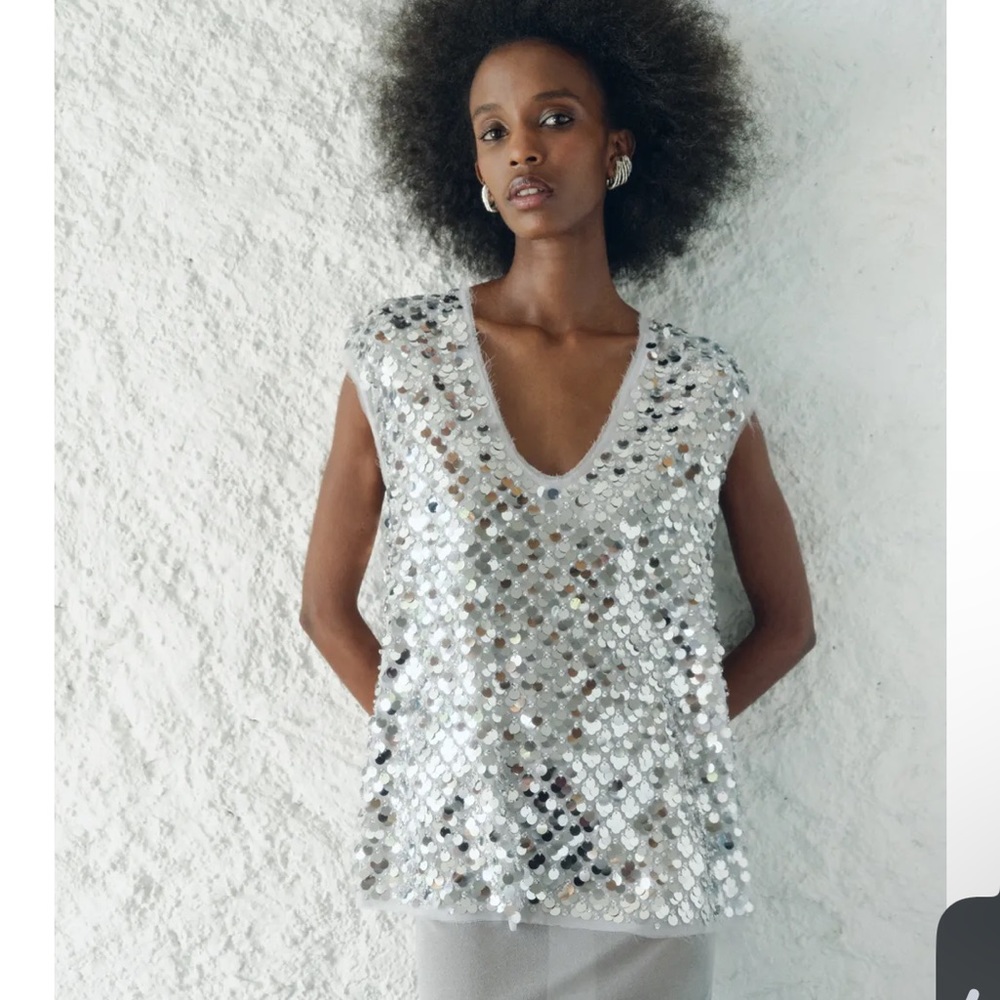 Zara Silver Sequin V-Neck Sleeveless Top